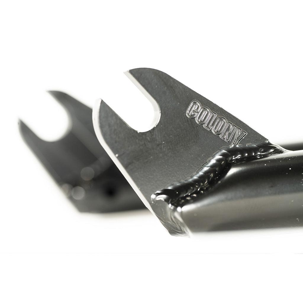 A close up of a pair of durable Colony Sweet Tooth Forks.