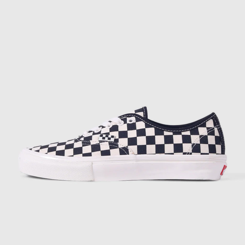 Black and white plaid hot sale vans