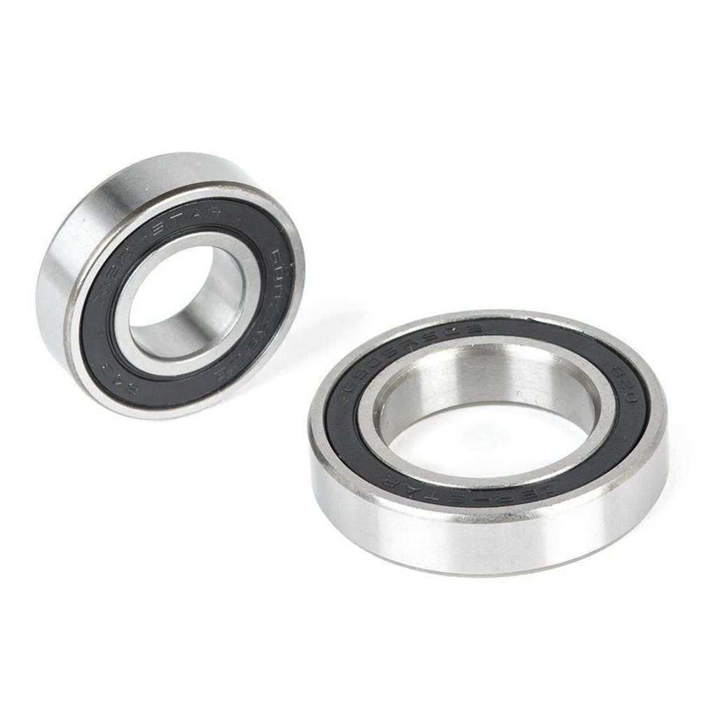 The Eclat Cortex FC Hub Bearing Set showcases two metal ball bearings featuring black inner rings, displayed on a white background.