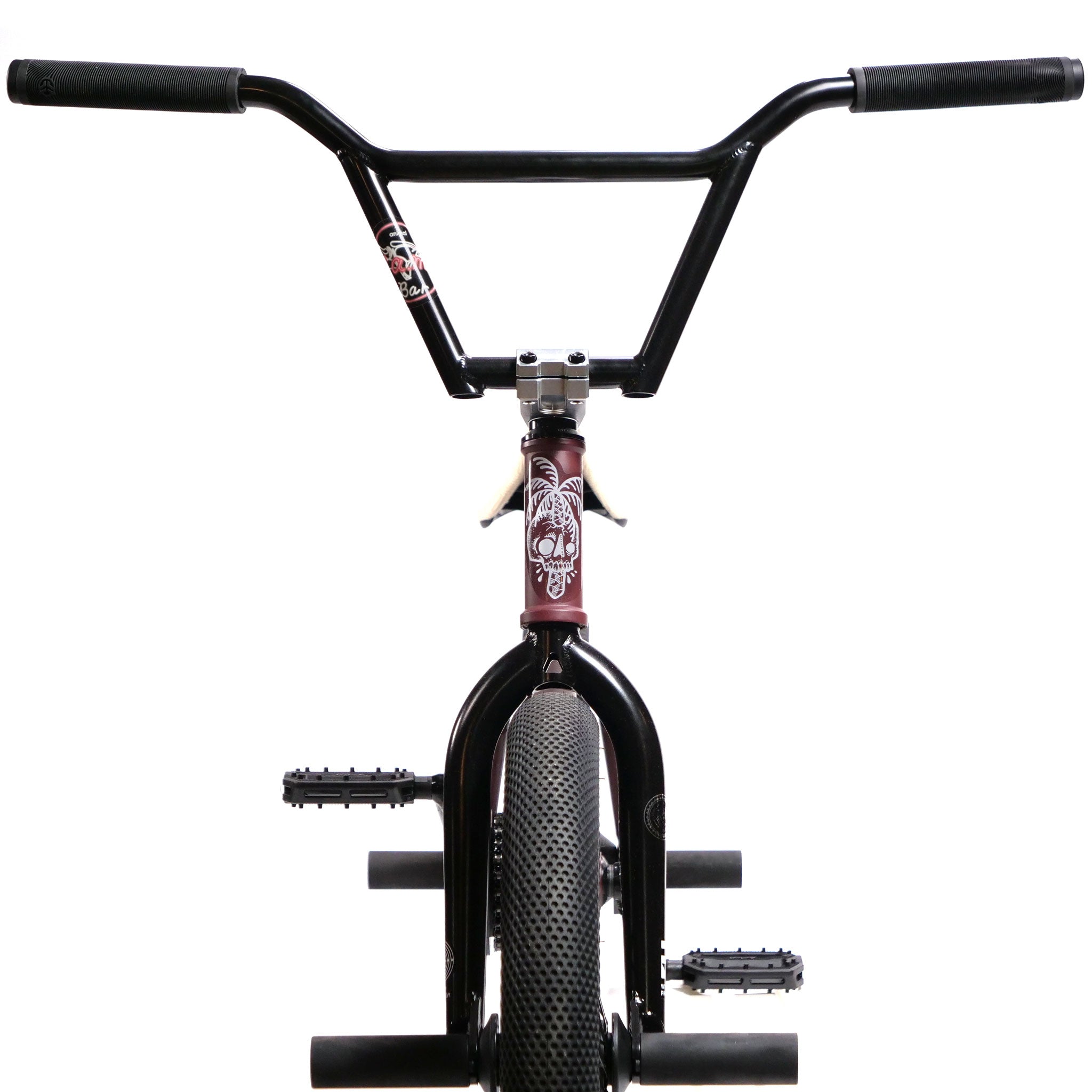 Front view of the Federal YUNGBOYD Custom 18 Inch Bike, featuring a detailed design on the frame with black handlebars and tires, ideal for freestyle enthusiasts.