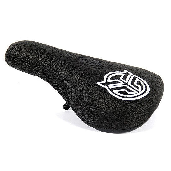 Federal Mid Pivotal Logo Seat / Black With Raised White Embroidery